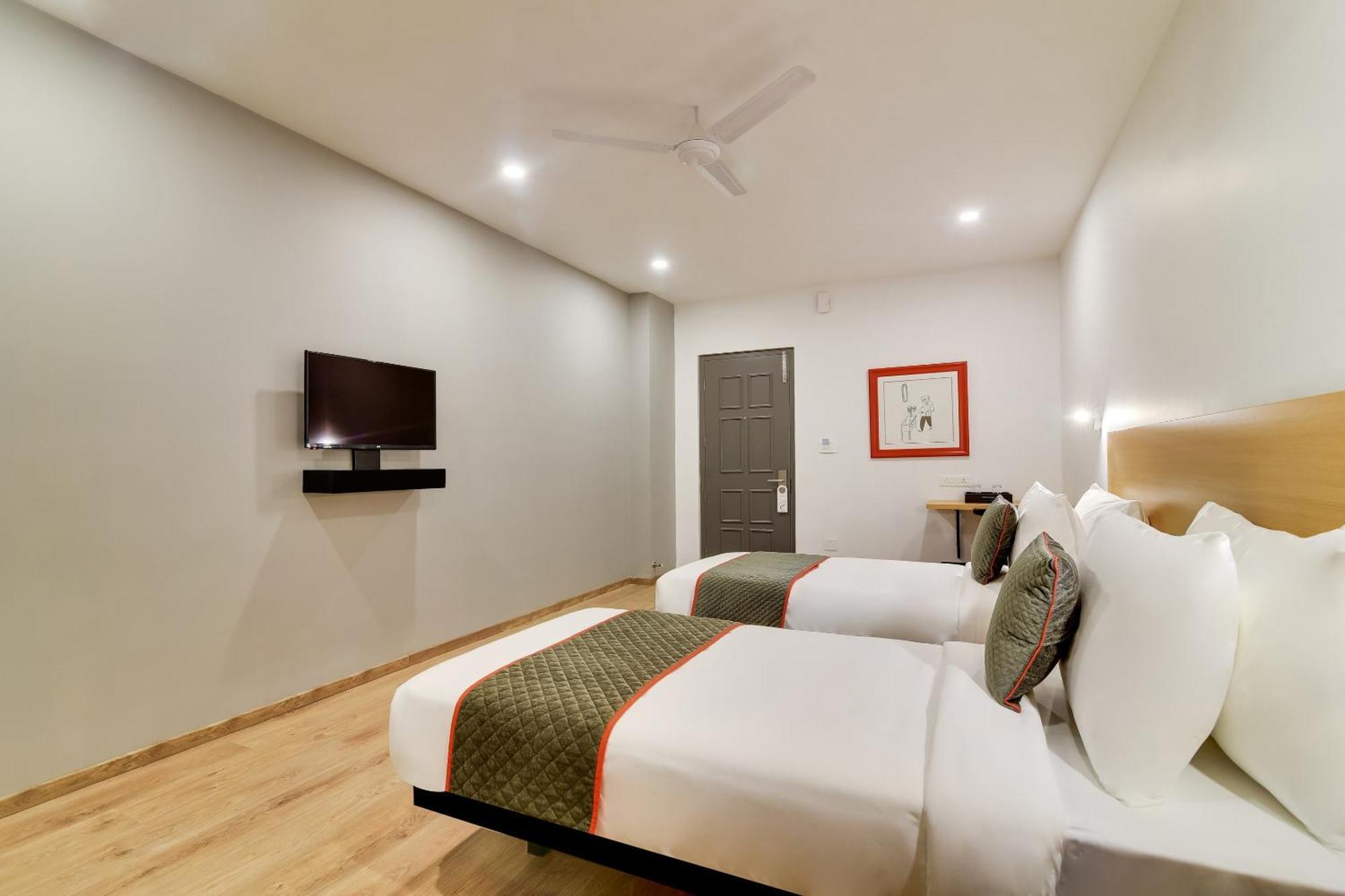 Townhouse Kovilambakkam เชนไน ภายนอก รูปภาพ
