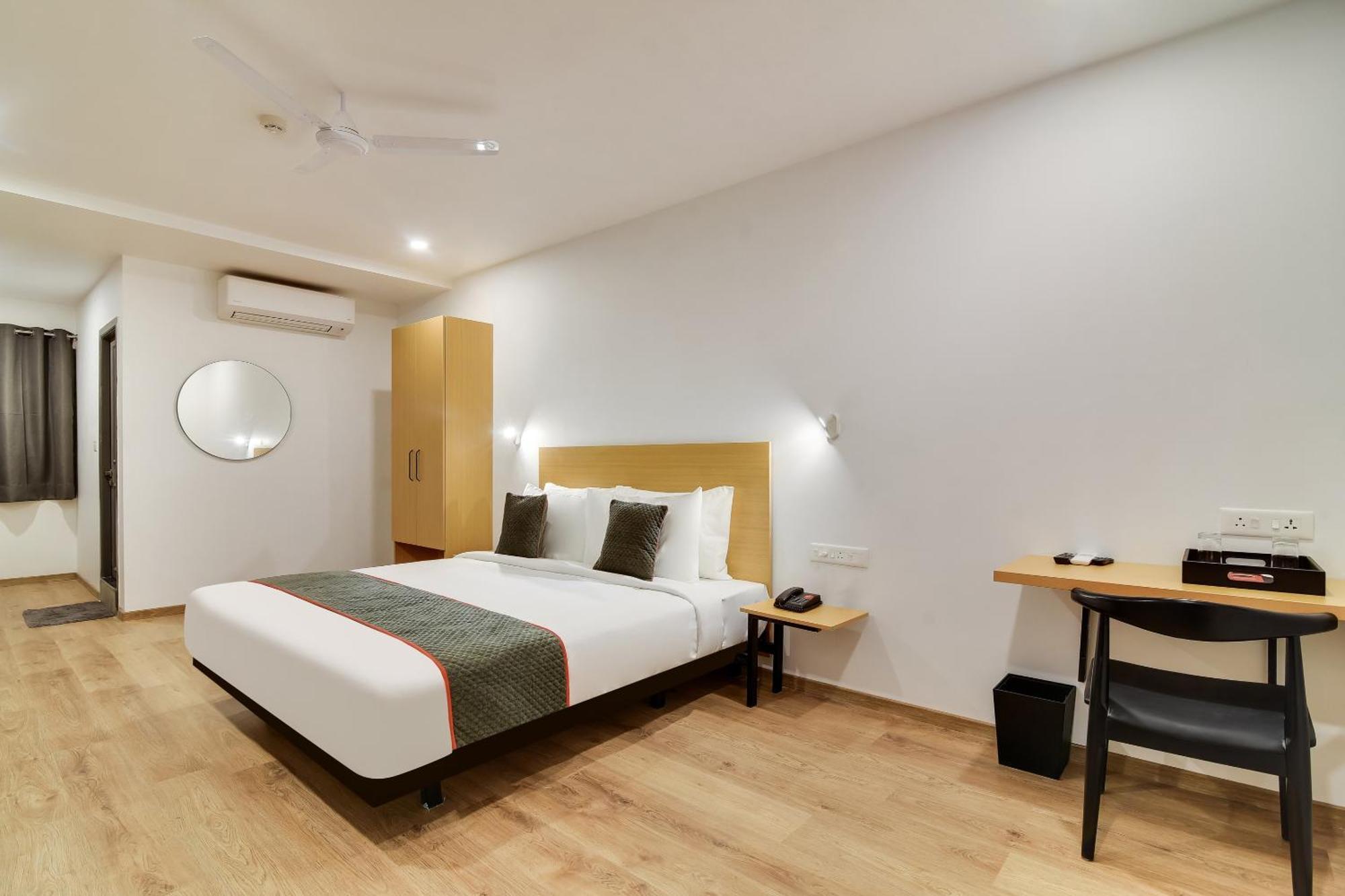 Townhouse Kovilambakkam เชนไน ภายนอก รูปภาพ